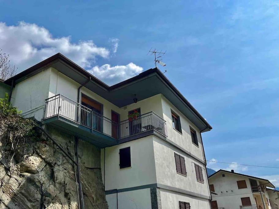 Ferienwohnung La Casa Di Sabi Locana Exterior foto