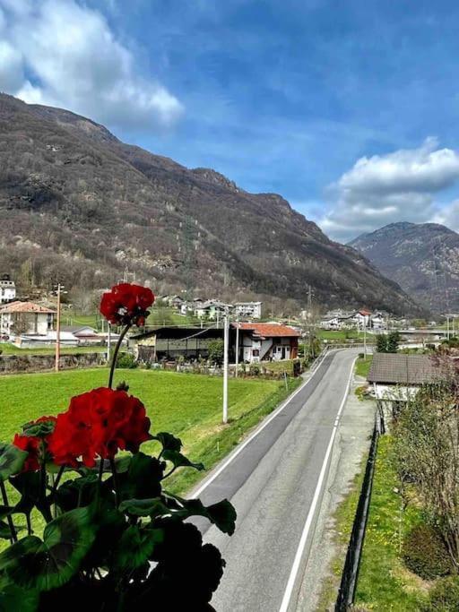Ferienwohnung La Casa Di Sabi Locana Exterior foto