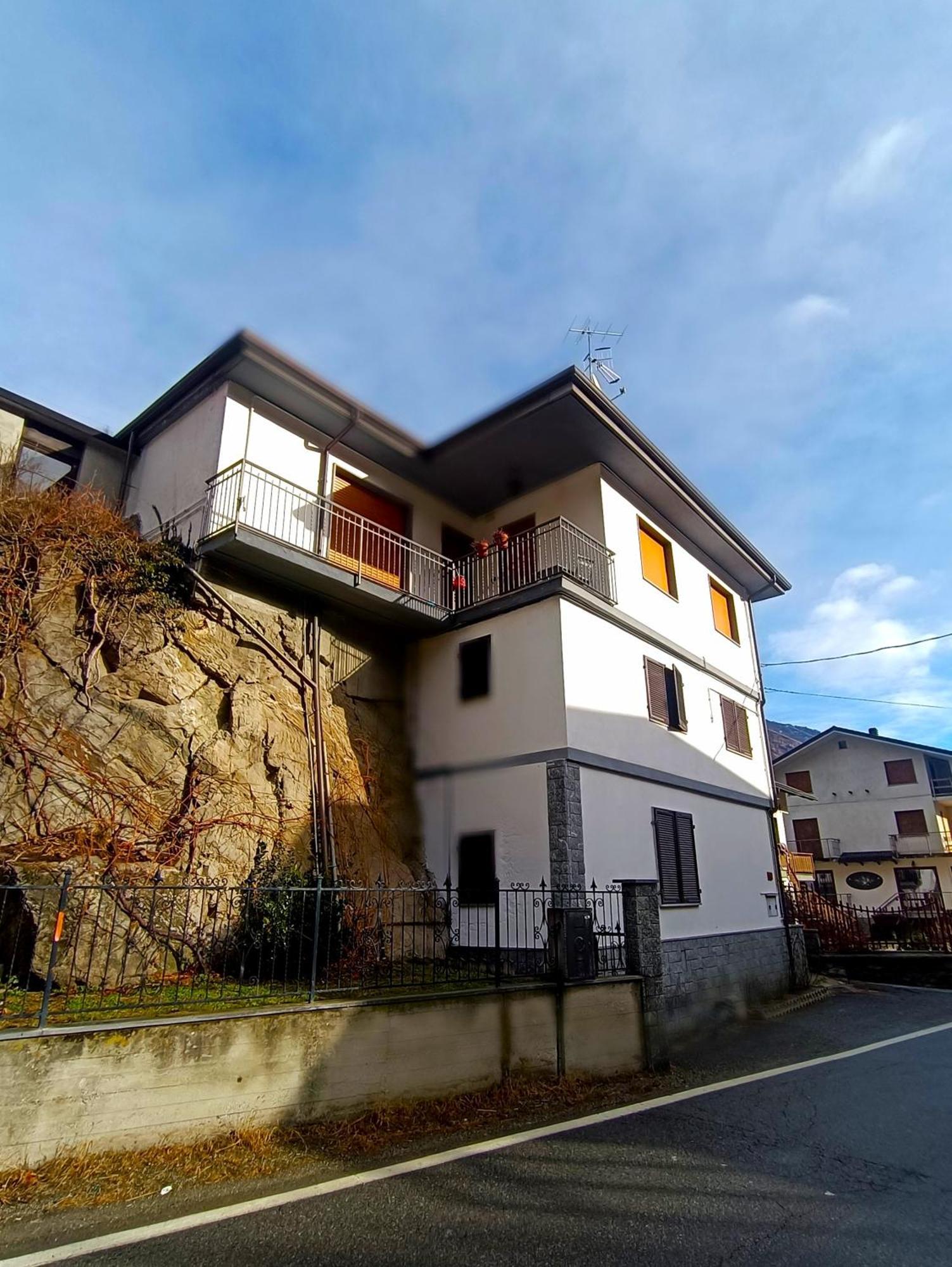 Ferienwohnung La Casa Di Sabi Locana Exterior foto